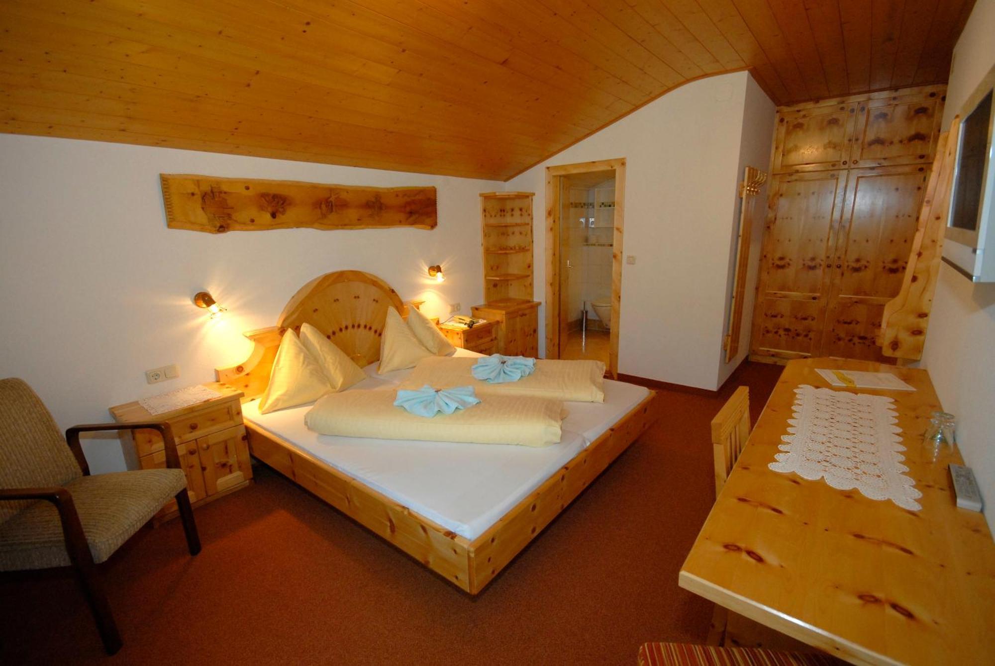 Hotel Sporthof Austria Ramsau am Dachstein Bagian luar foto