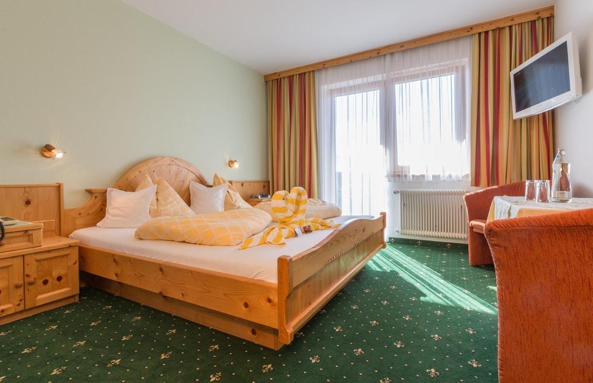 Hotel Sporthof Austria Ramsau am Dachstein Bagian luar foto