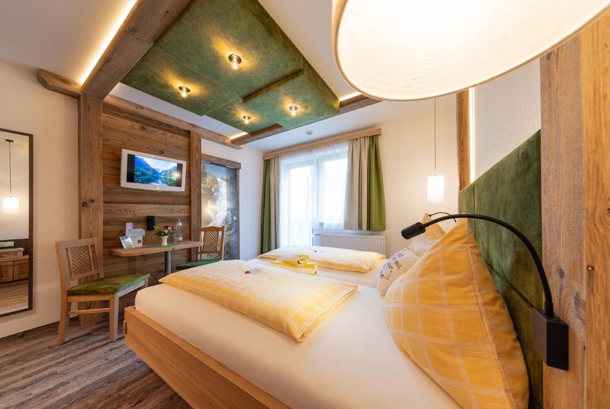 Hotel Sporthof Austria Ramsau am Dachstein Bagian luar foto